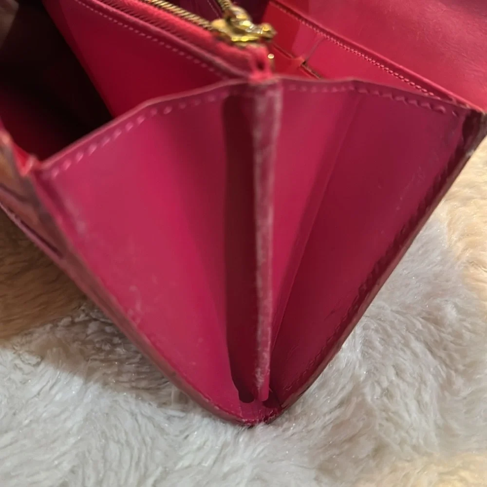 Vintage Louis Vuitton Fire Truck Red Monogram Vernis Long Sarah Wallet - Picture 14 of 16